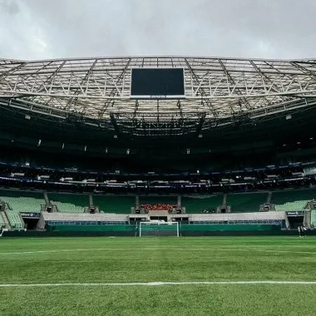 Moradores da zona oeste da capital protestam contra show de Ano-Novo gospel no Allianz Parque