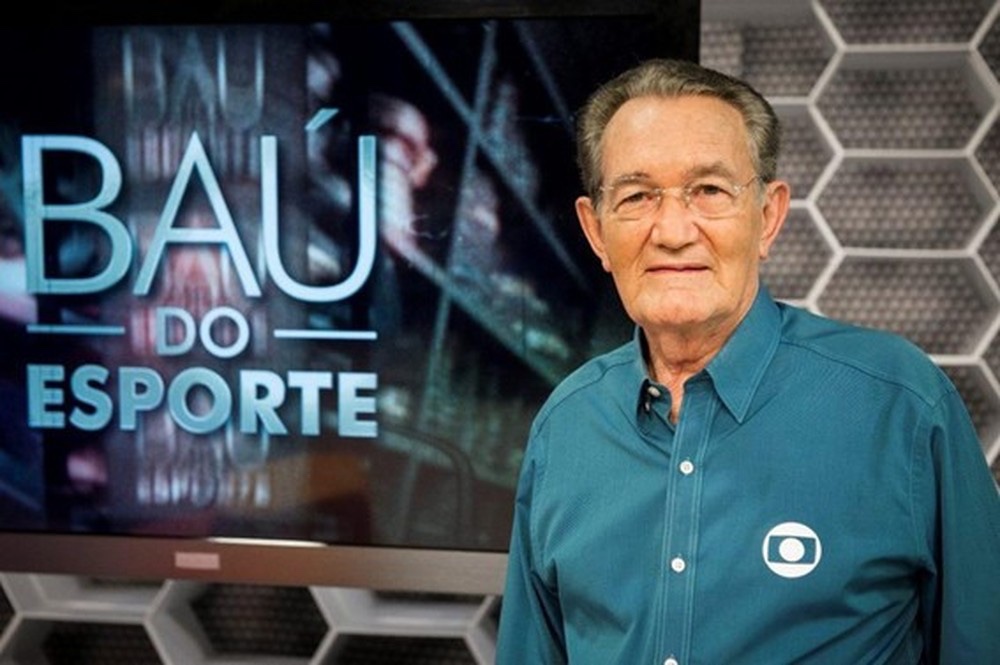 Morre Léo Batista, ícone do jornalismo esportivo, aos 92 anos