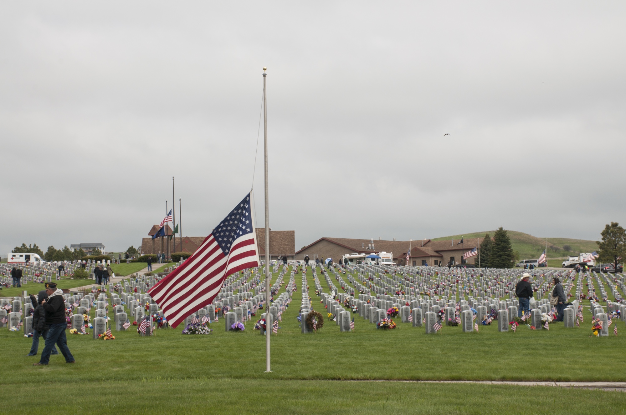 EUA celebram Memorial Day em homenagem a soldados mortos em combate