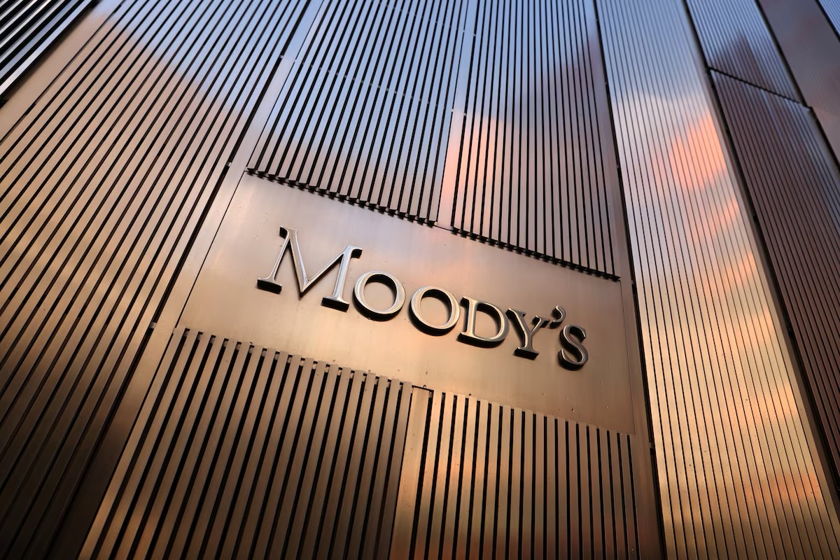 Moody’s rebaixa perspectiva do Brasil para estável e mantém nota em Ba1