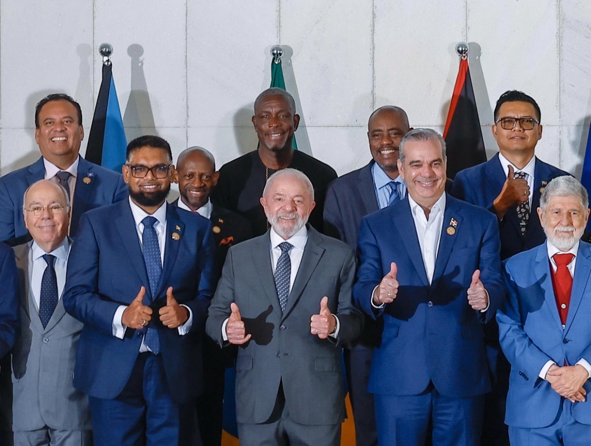 Lula envia aeronave da FAB para transportar líderes de 13 países à Cúpula Brasil-Caribe