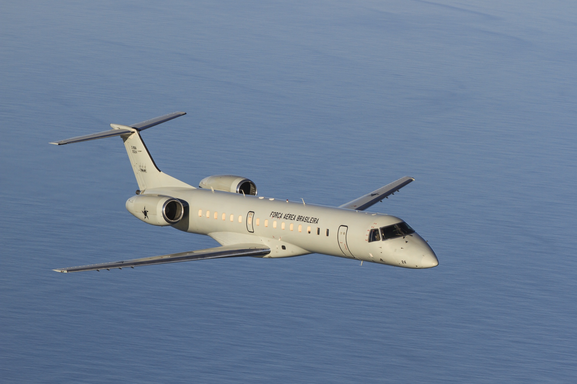 FAB tem combustível só até 3 de agosto, e voos de ministros podem parar