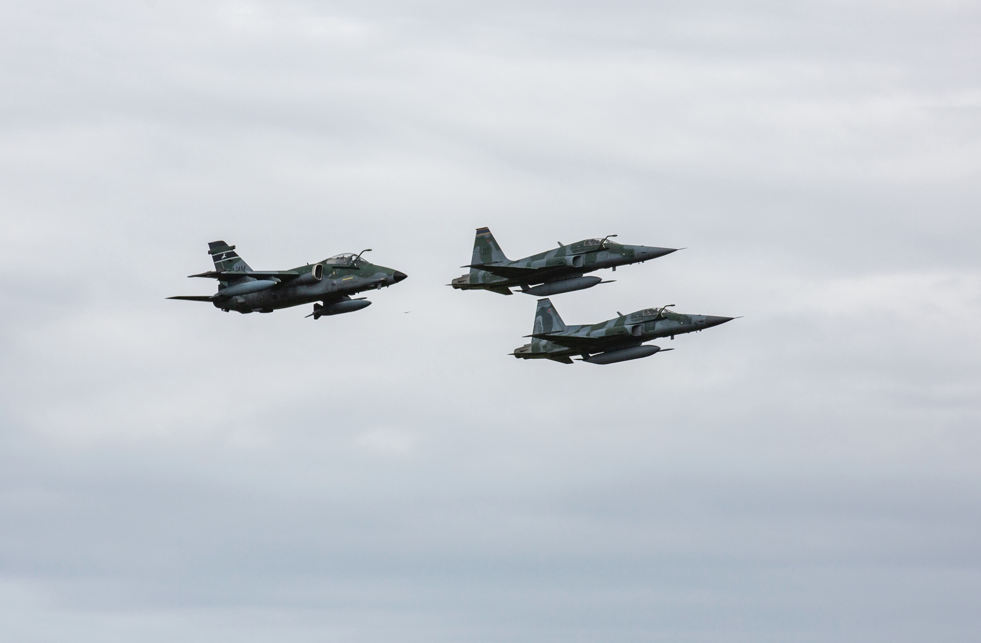 Aeronáutica aciona caças e intercepta três aviões na cúpula do Brics