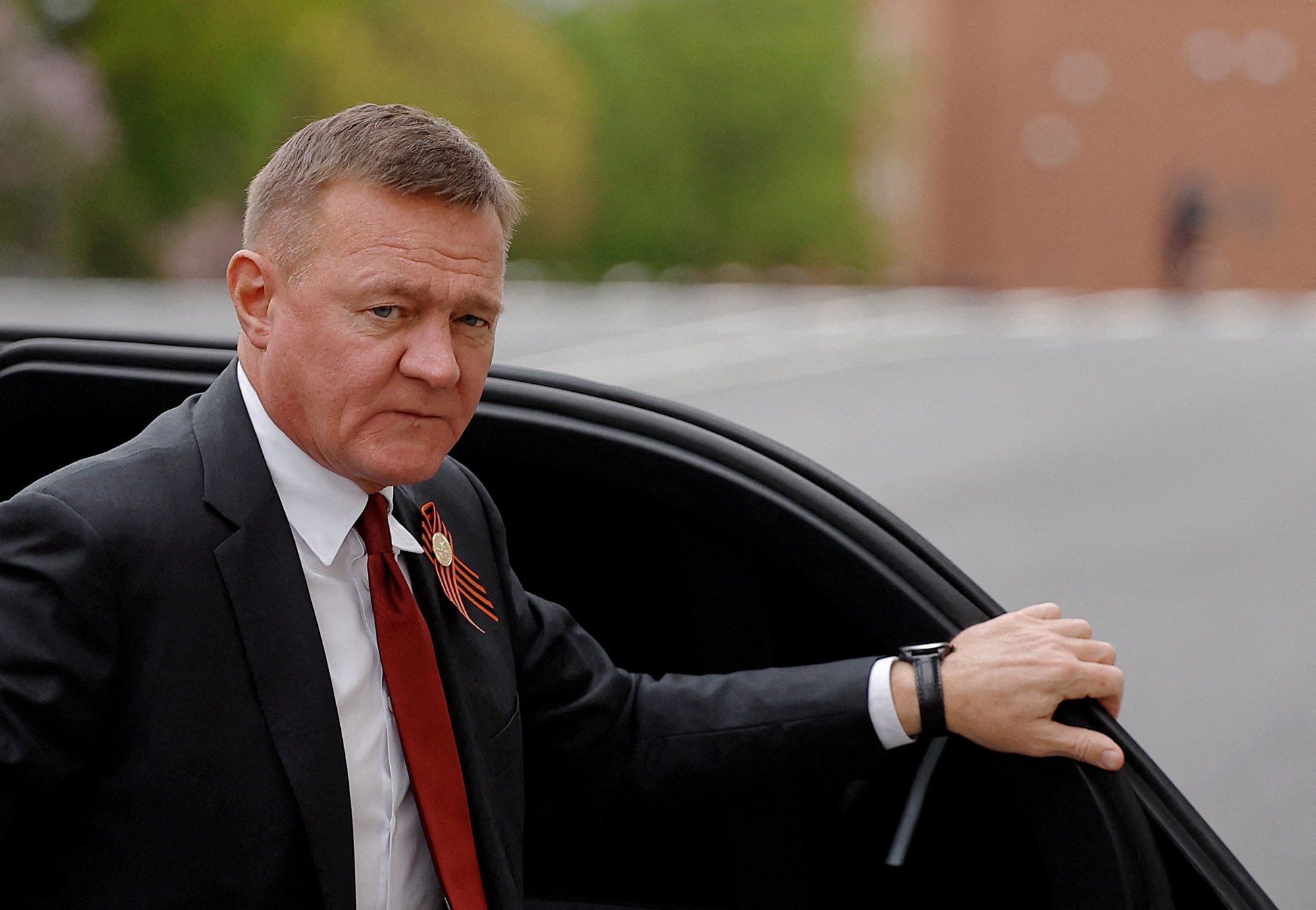 Ex-ministro russo é achado morto horas após ser demitido por Putin