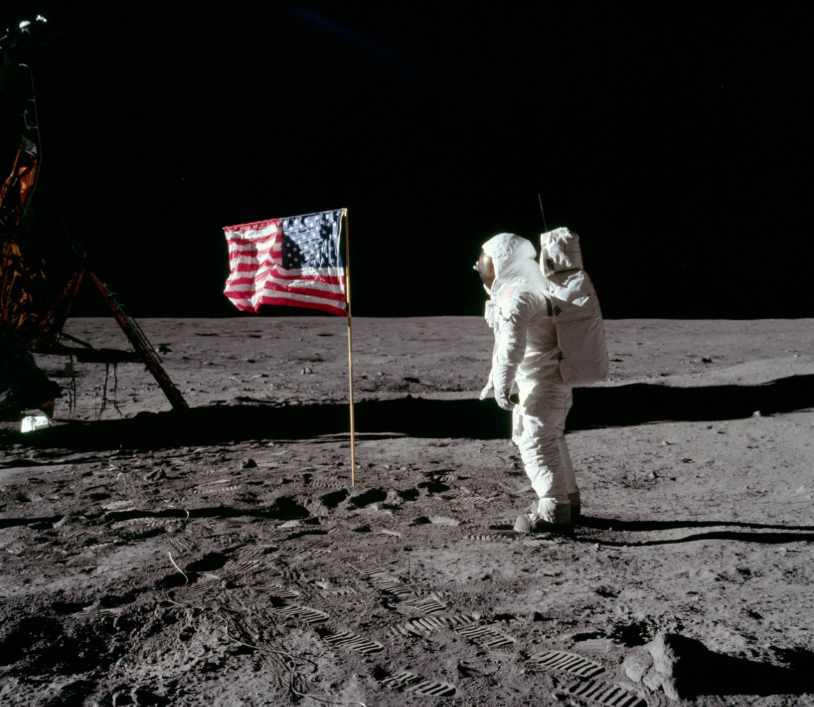 Há 56 anos, o homem pisava na Lua pela primeira vez