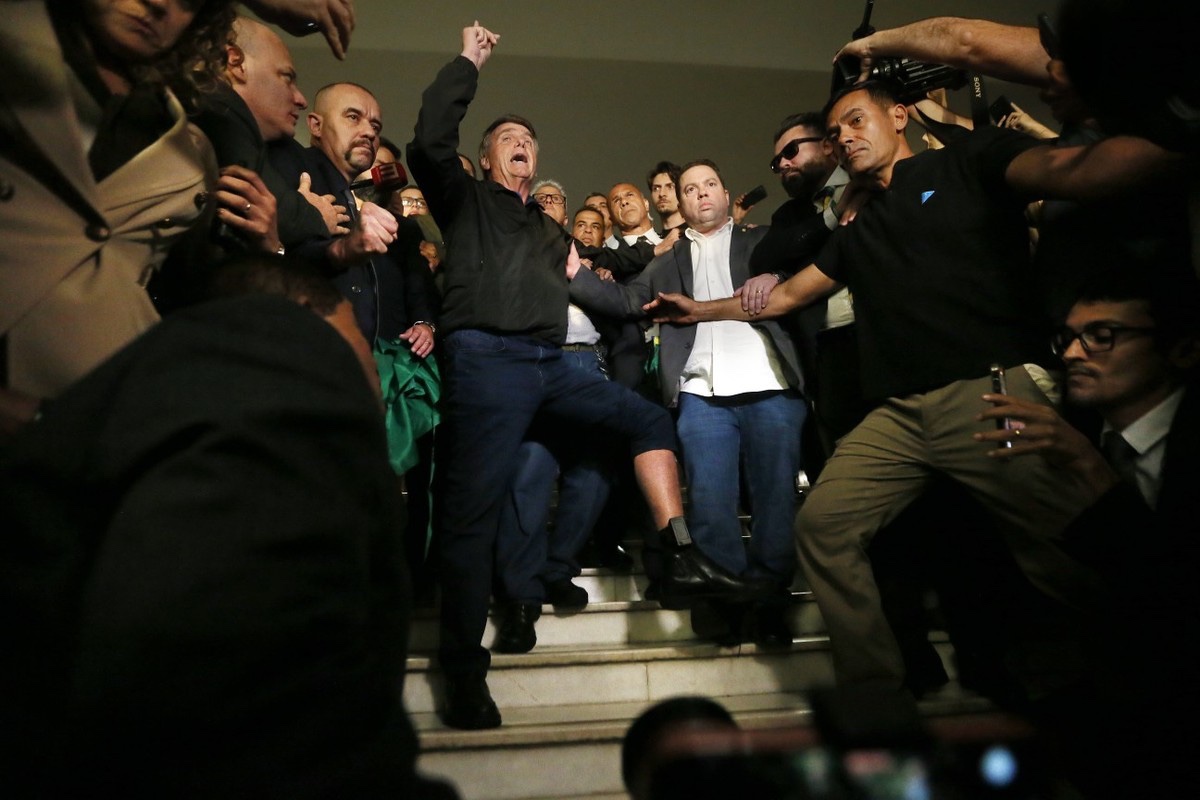 Bolsonaro classifica uso de tornozeleira eletrônica como “humilhação”