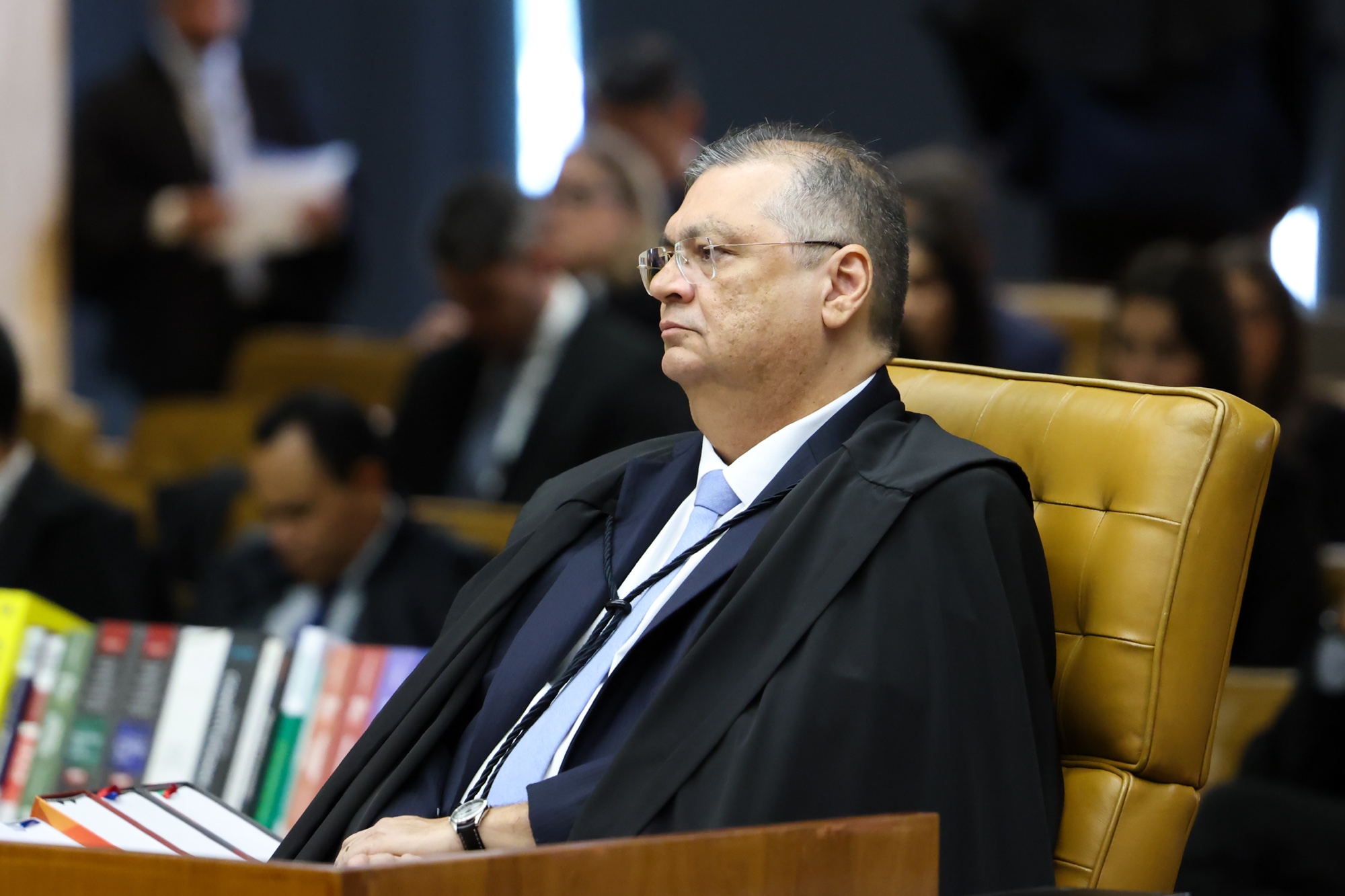 STF pode punir bancos que aplicarem sanções a Moraes, sinaliza Dino