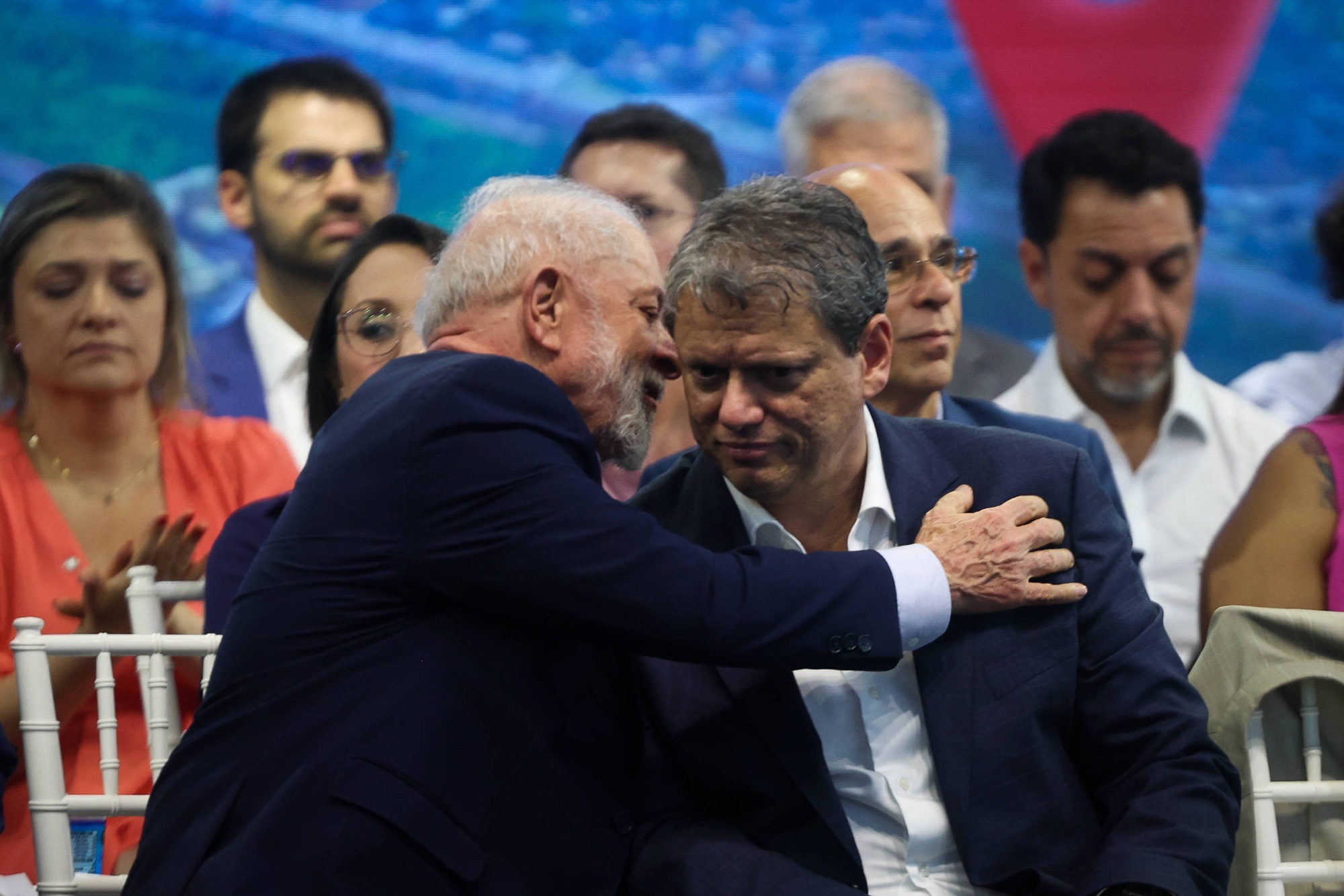 Lula ignora Tarcísio em peça sobre túnel e irrita a gestão estadual