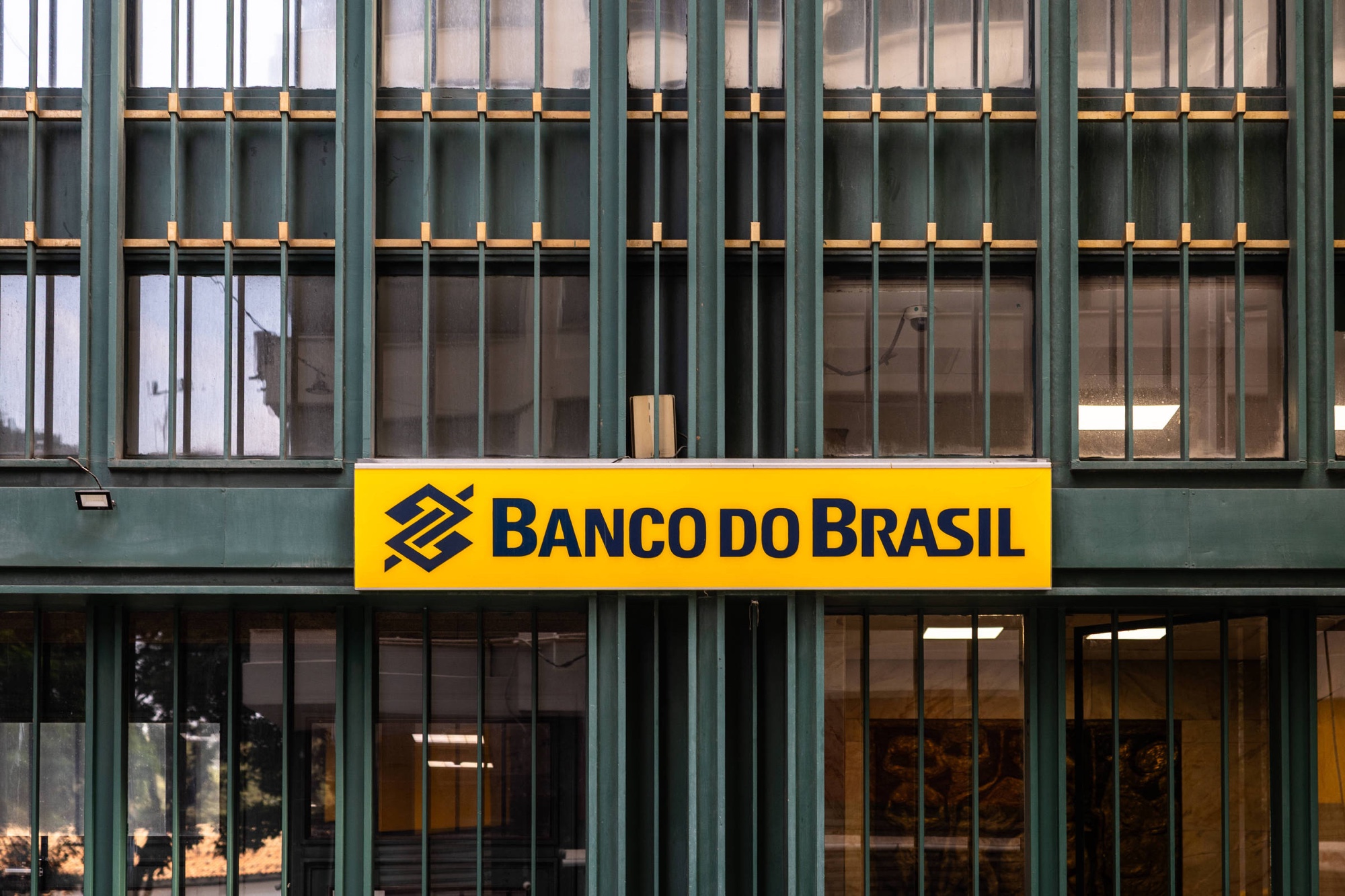 Banco do Brasil pede ação da AGU contra perfis que espalham desinformação