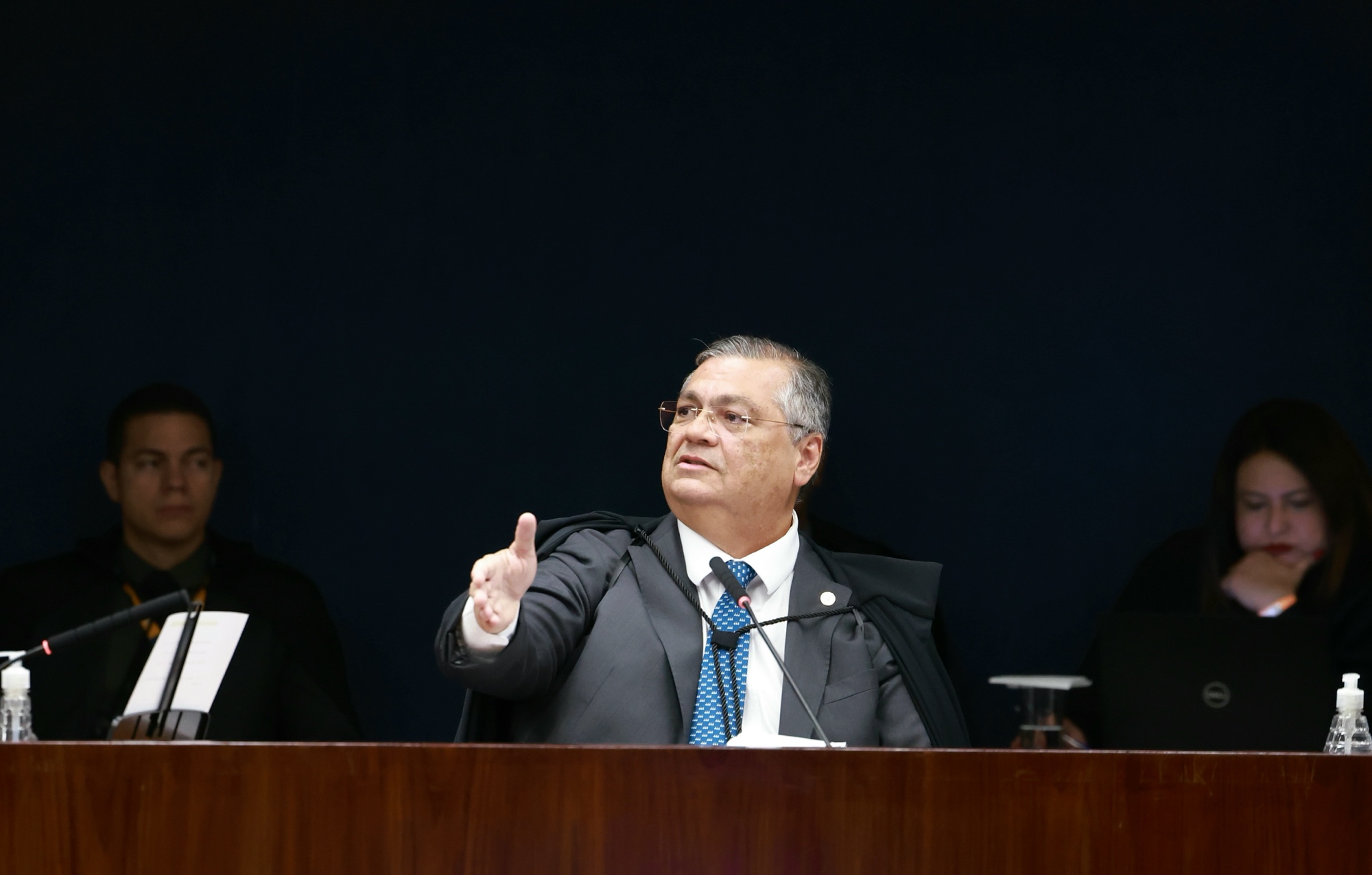 Dino vota pela condenação de Bolsonaro e de outros sete réus
