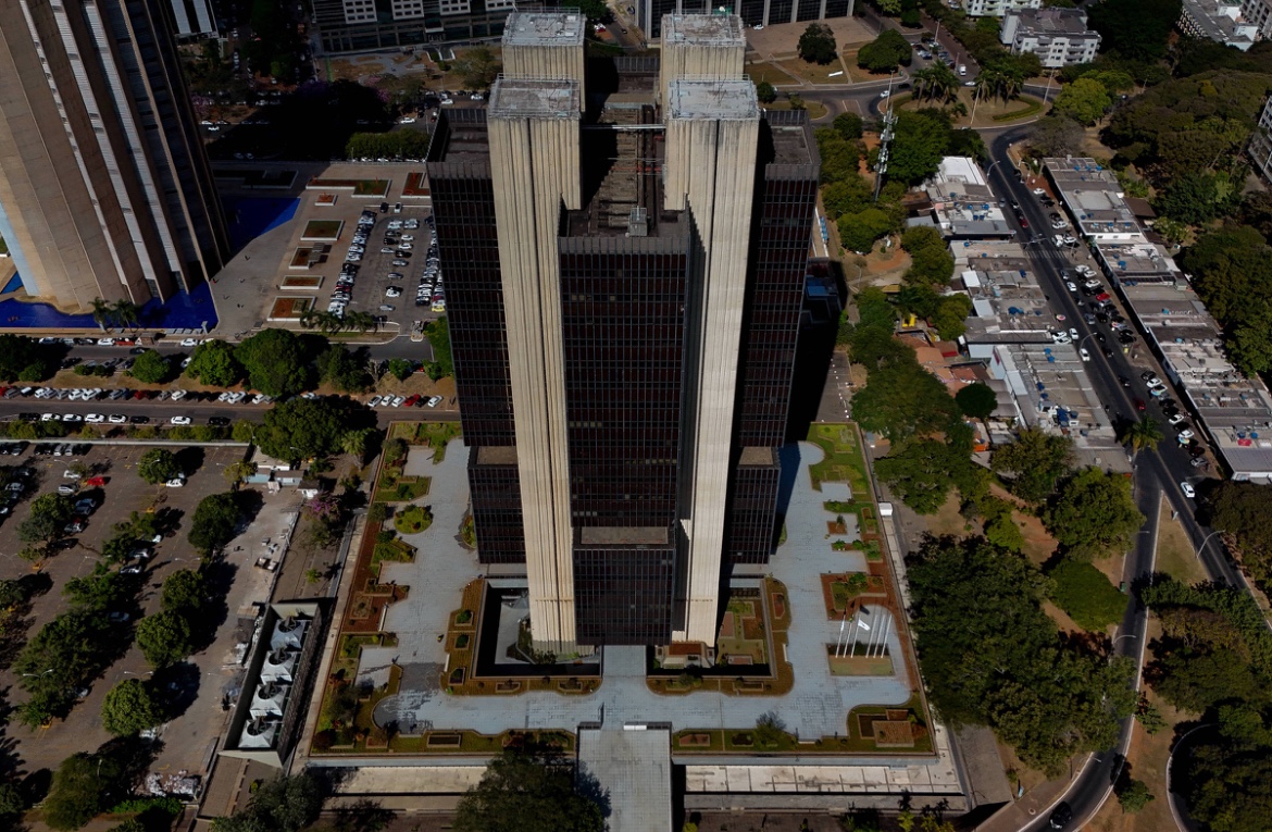 Banco Central mantém taxa de juros em 15% ao ano