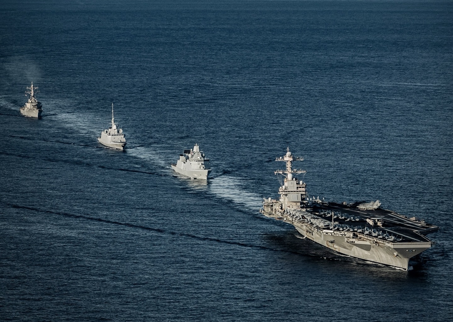 OTAN reforçará presença no Báltico após incursões de drones na Dinamarca