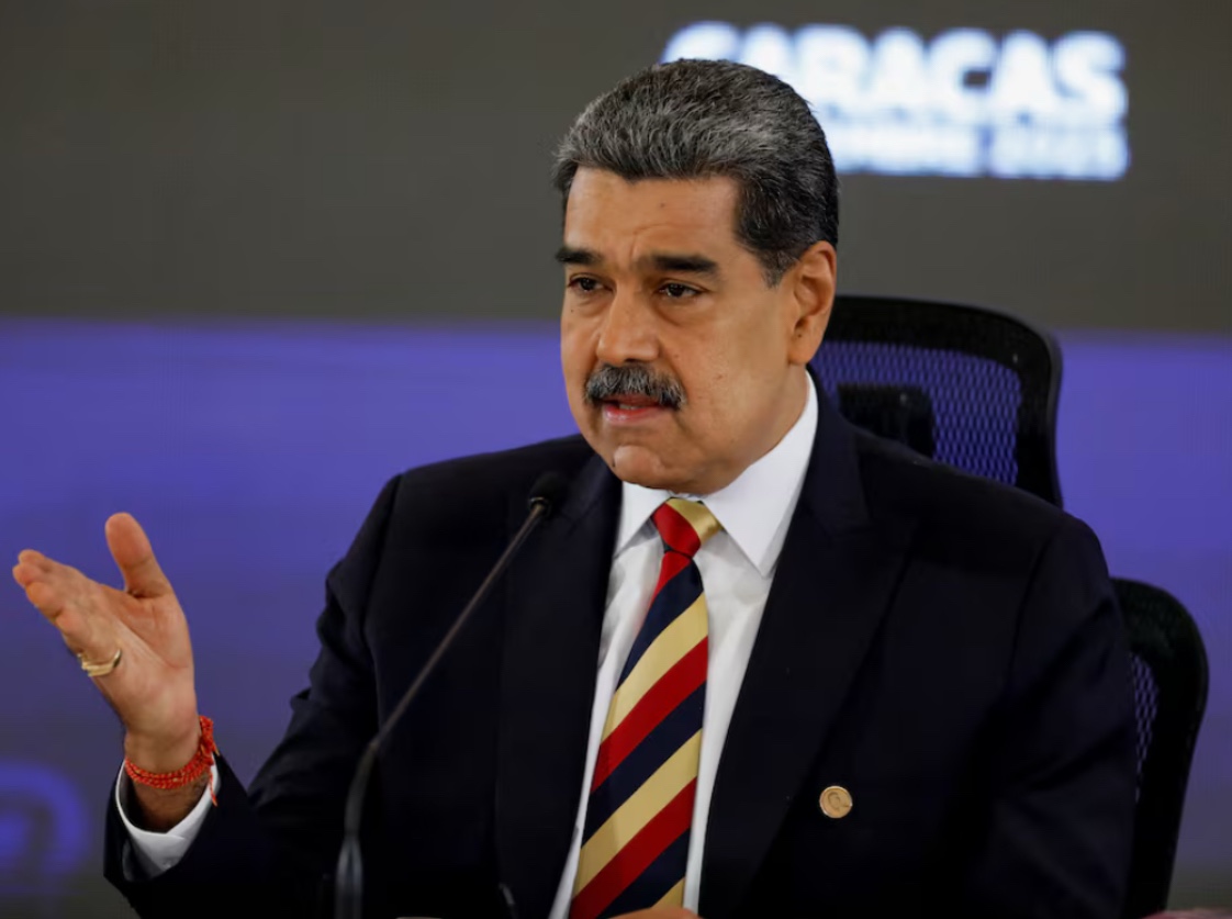 EUA quase convenceram piloto presidencial a entregar Maduro, diz agência