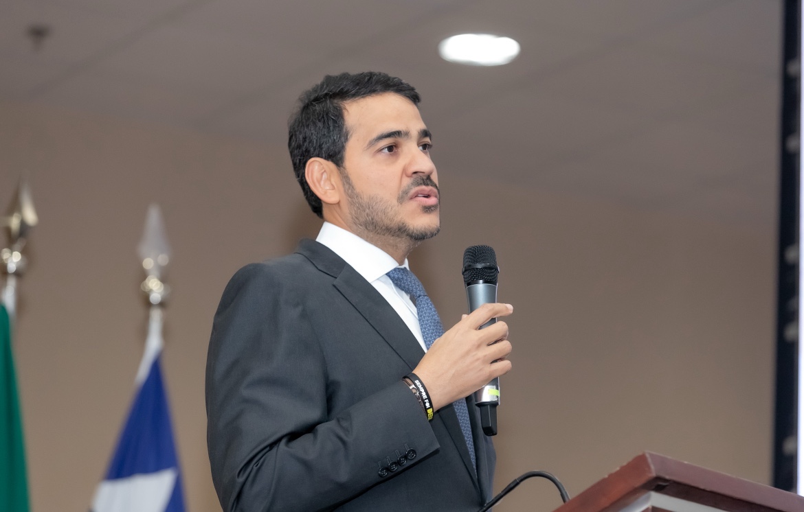 Lula bate o martelo e deve indicar Messias para vaga no STF