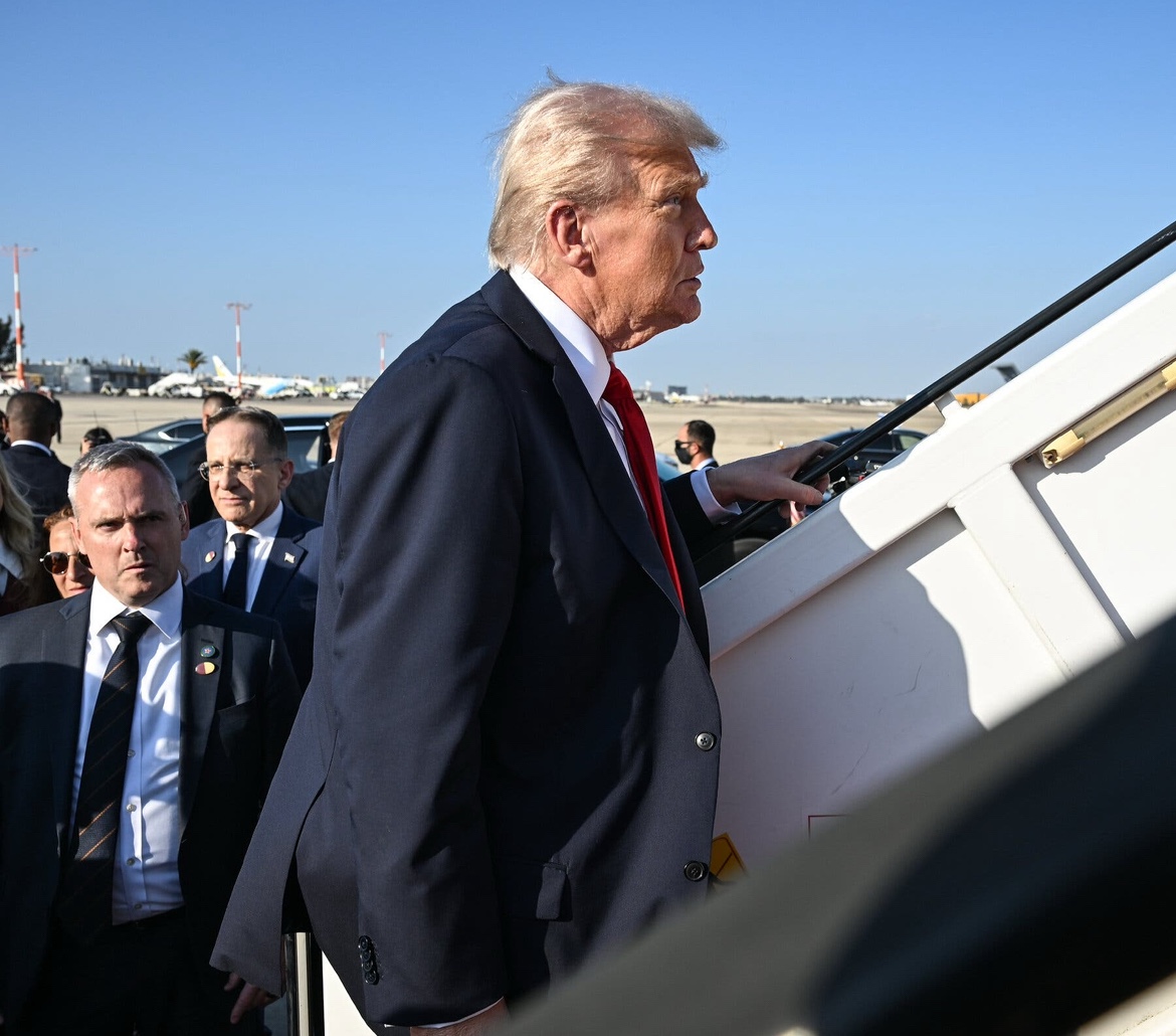 Trump ameaça “entrar e matar” o Hamas após execuções em Gaza