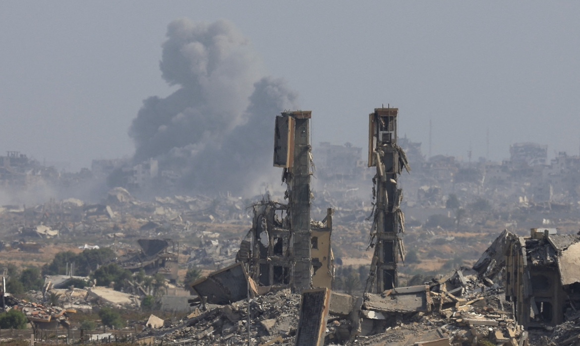 Israel volta a bombardear Gaza após ataque inicial do Hamas às IDF