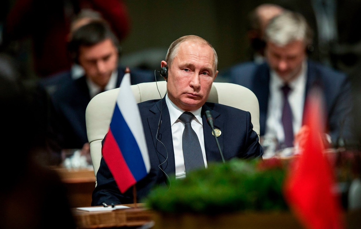 Polônia alerta Rússia e diz que pode prender Putin se usar o espaço aéreo polonês