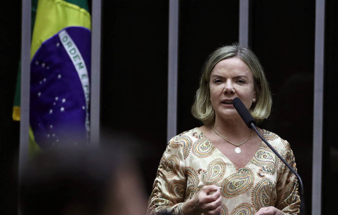 Governo é contra equiparar facção a terrorismo, diz Gleisi