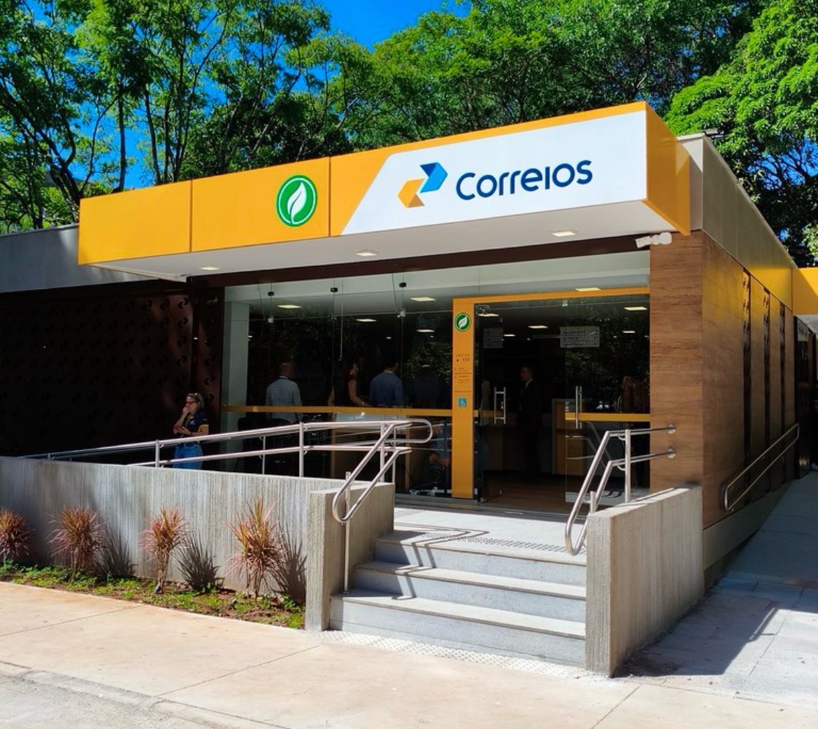 Em meio à crise, Correios planejam demitir 10 mil