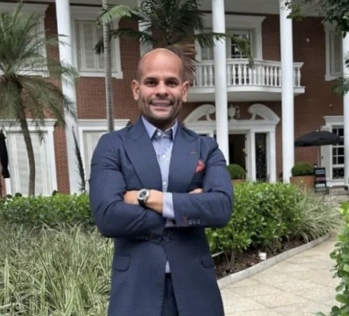 PF apreende carros, relógios e avião em operação contra Mounjaro ilegal