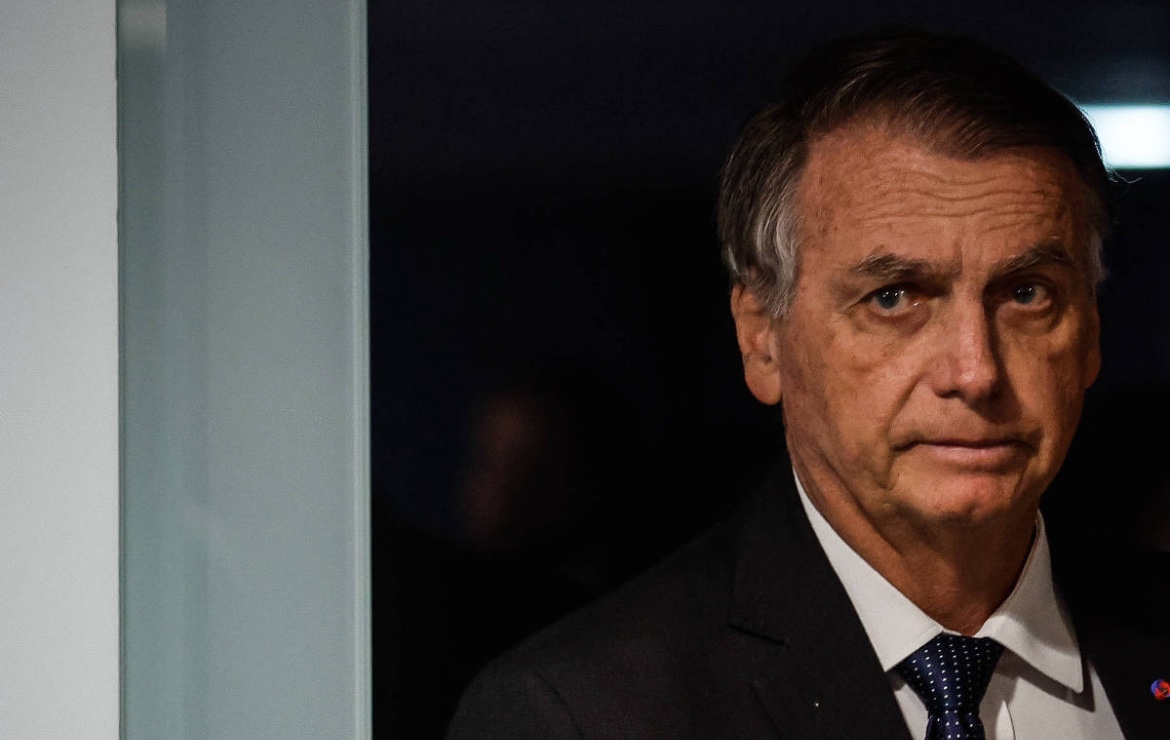 Perícia conclui que Jair Bolsonaro precisa de cirurgia o mais rápido possível