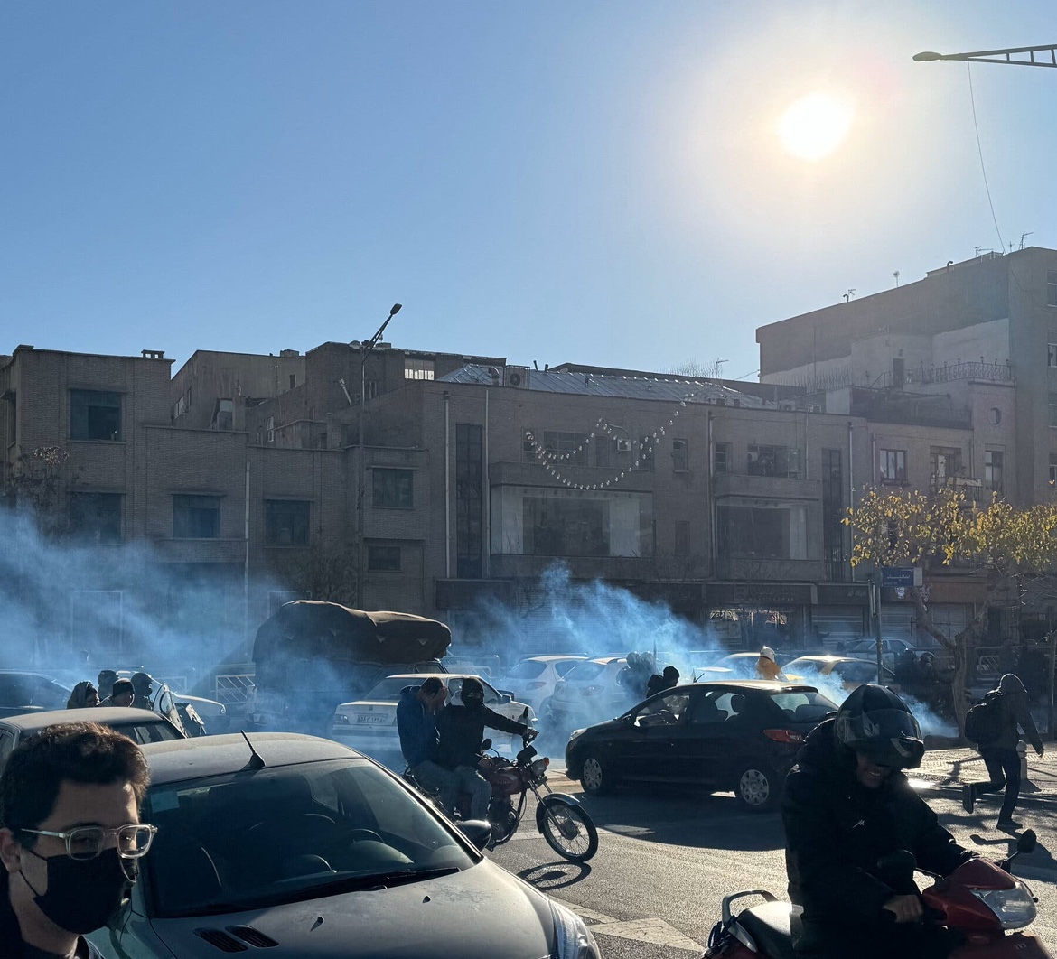 Onda de protestos no Irã deixa ao menos 7 mortos