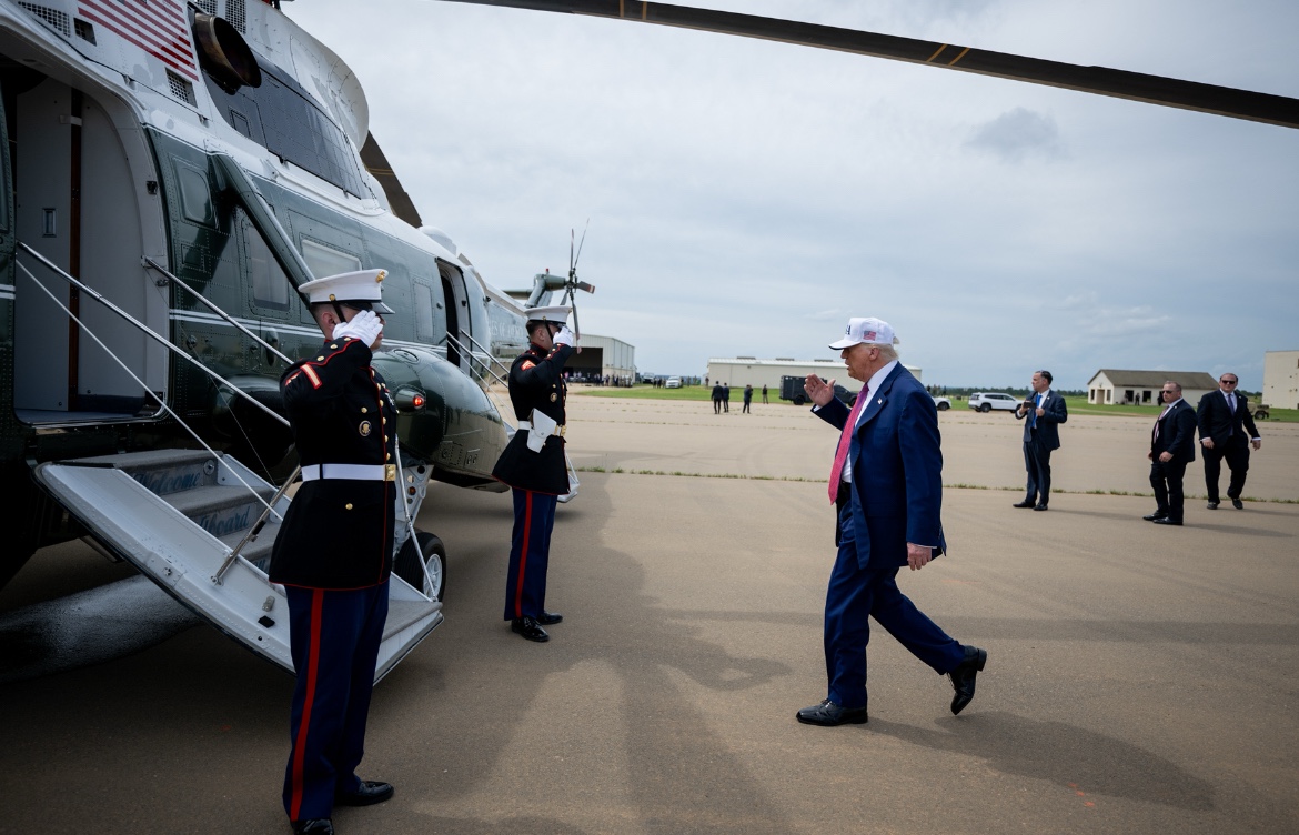 Trump diz que o Exército dos EUA poderia ter matado Maduro