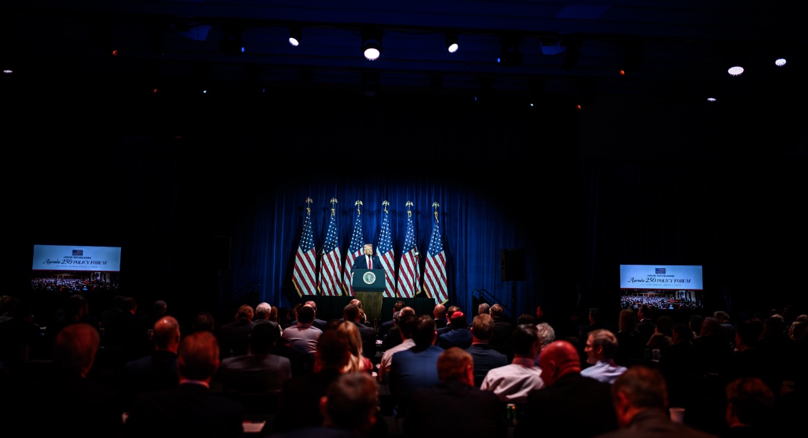 EUA vão reconstruir e administrar a Venezuela por vários anos, diz Trump