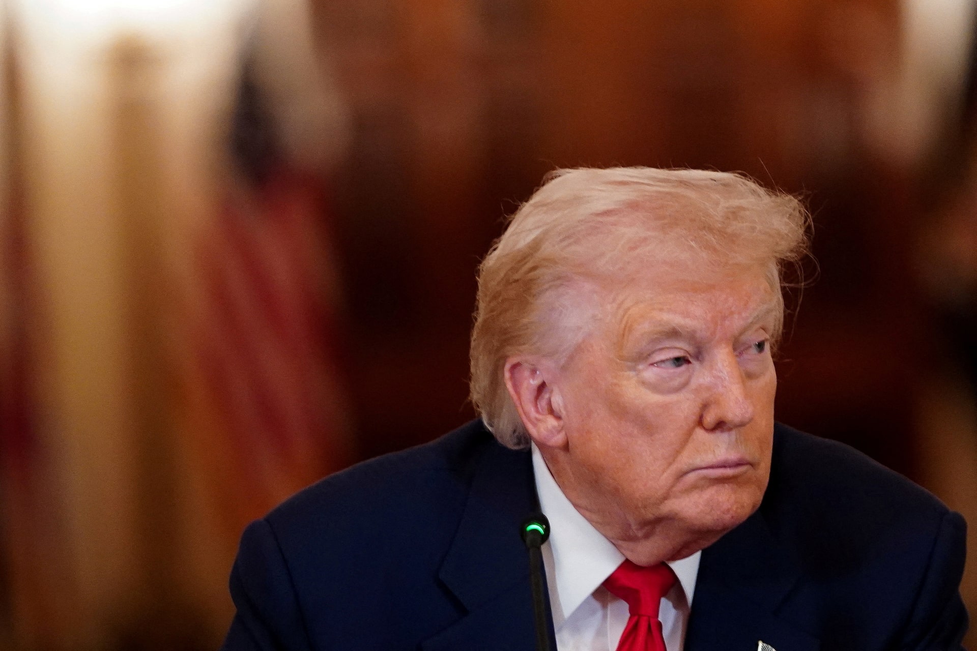 Trump ameaça retomar ataques americanos ao Irã