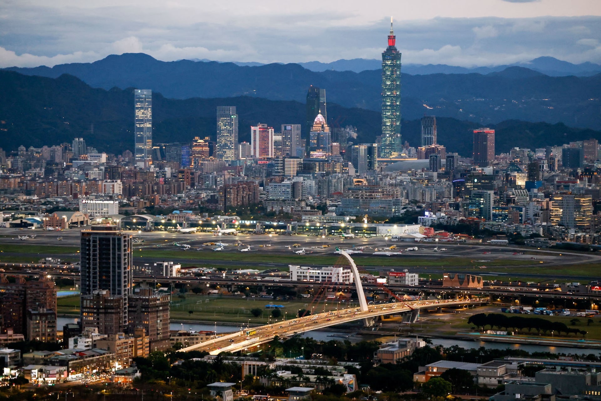 Reino Unido, Alemanha e França criticam ameaças da China a Taiwan
