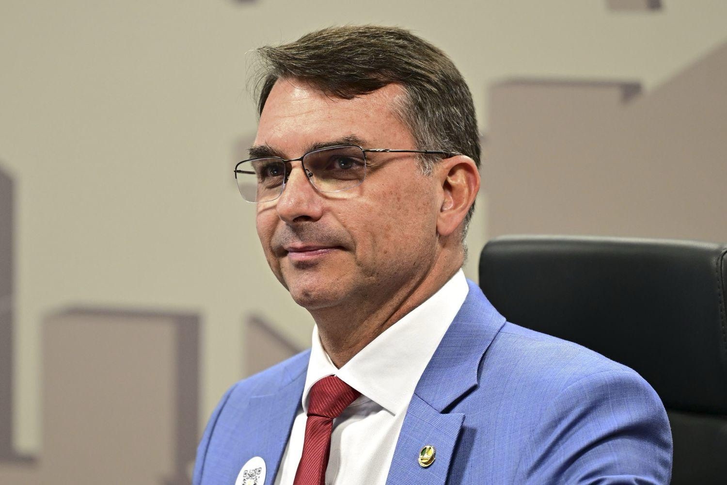 Flávio tem 42% e Lula, 41% no segundo turno, diz Quaest