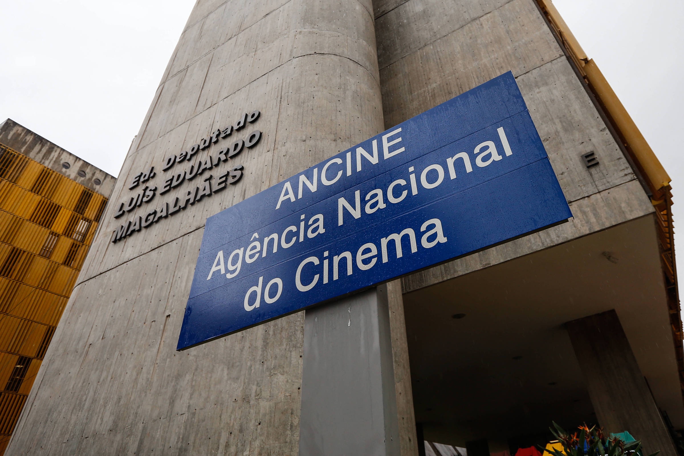 Sistema da Ancine é alvo de ataque e exibe mensagens anti-Lula